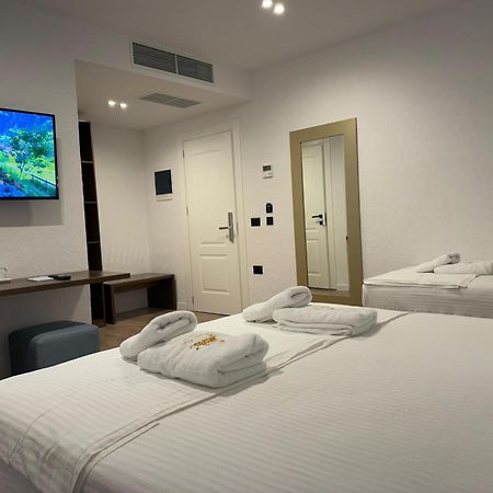 The Queen'S Lion Premium Hotel Саранда Экстерьер фото